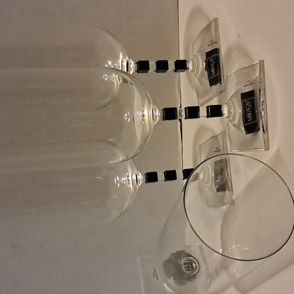 Water Goblet Viewpoint Black by MIKASA - Set of 4 Fine Crystal Preowned - Picture 8 of 10